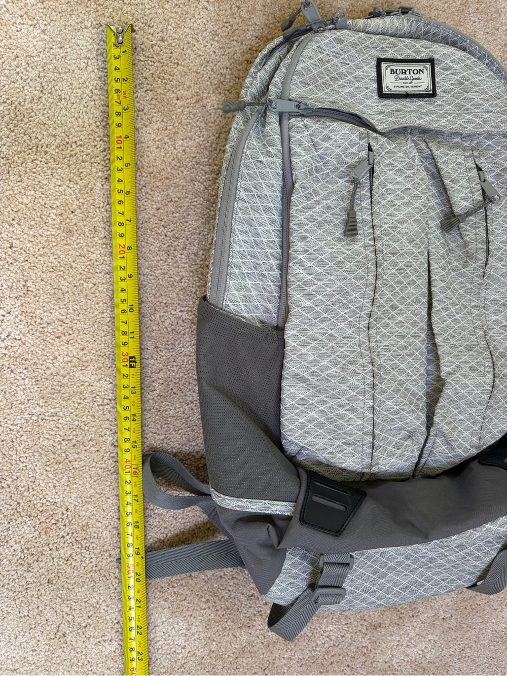 BURTON Backpack – Excellent Condition - Picture 9 of 12